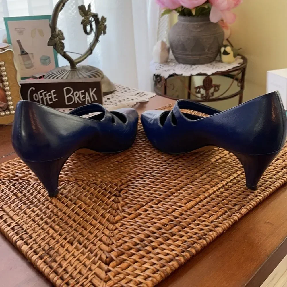*Naturalizer* Sz 8.5 Purple/Blue Strappy Heels